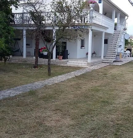 Lang 자톤